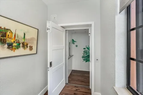 2802 Kinsington Circle Weston FL 33332