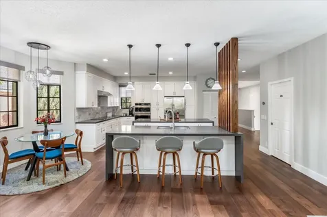2802 Kinsington Circle Weston FL 33332