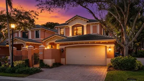 2802 Kinsington Circle Weston FL 33332