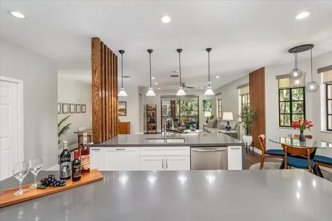 2802 Kinsington Circle Weston FL 33332