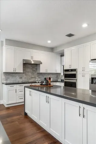 2802 Kinsington Circle Weston FL 33332