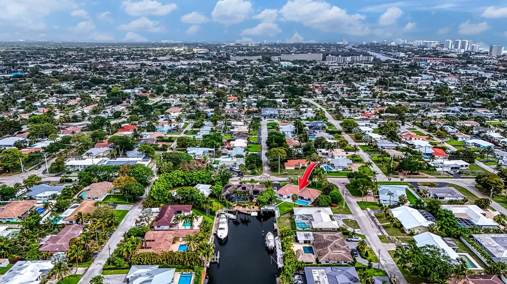 1250 SE 10th Street Deerfield Beach FL 33441