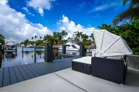 1250 SE 10th Street Deerfield Beach FL 33441