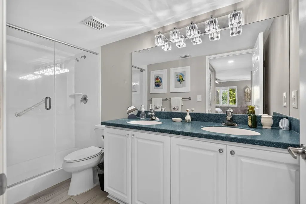 275 Palm Avenue Jupiter FL 33477
