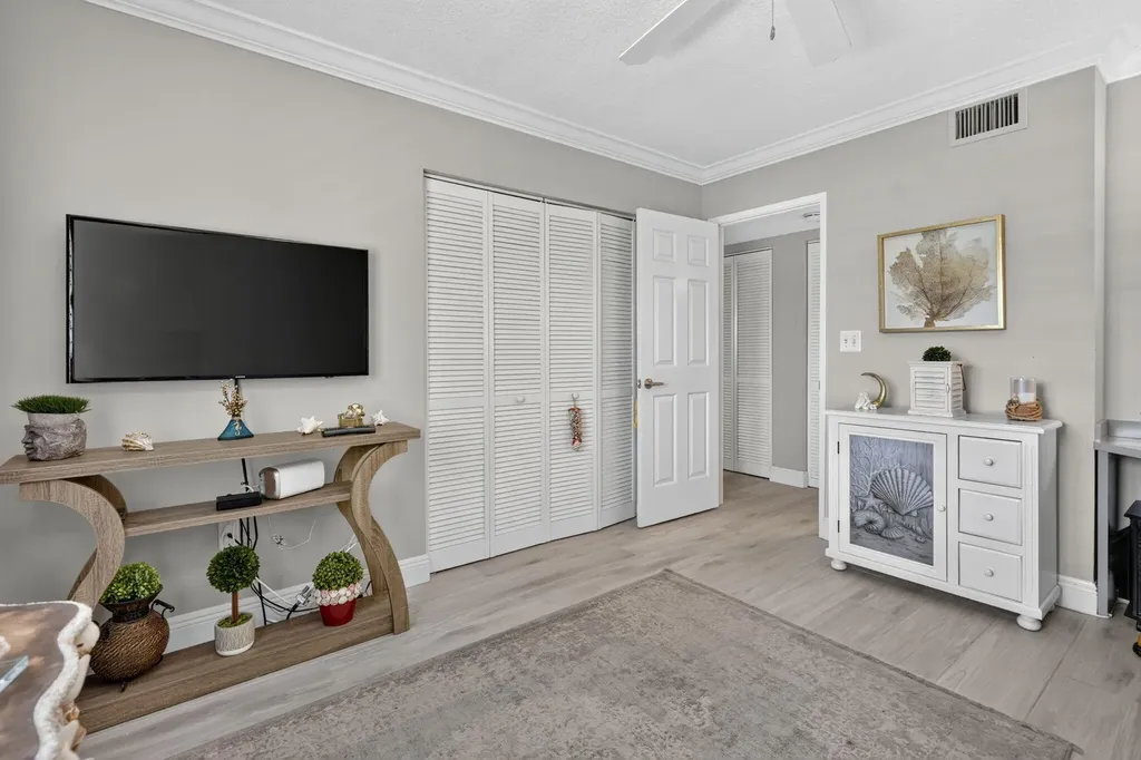 275 Palm Avenue Jupiter FL 33477