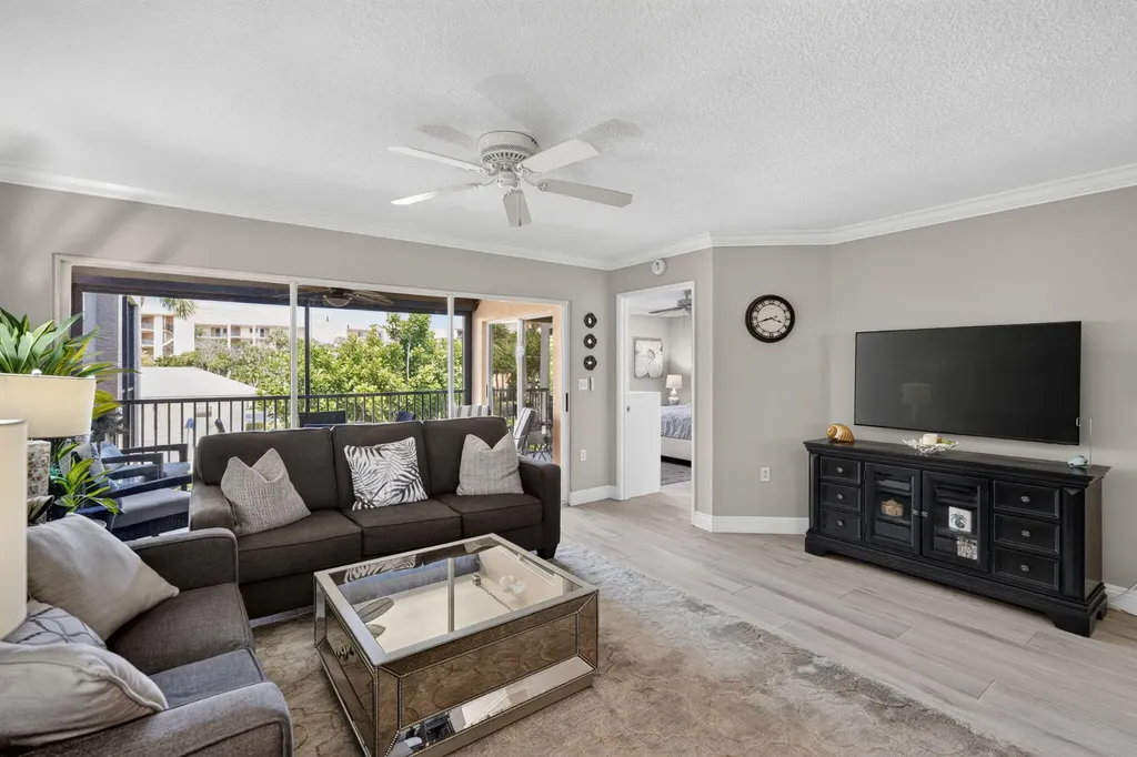 275 Palm Avenue Jupiter FL 33477