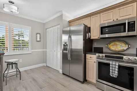 275 Palm Avenue Jupiter FL 33477