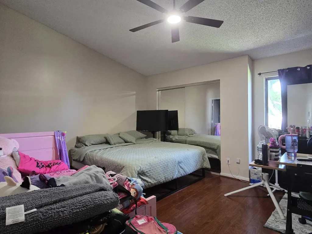 5204 Bayside Drive Greenacres FL 33463
