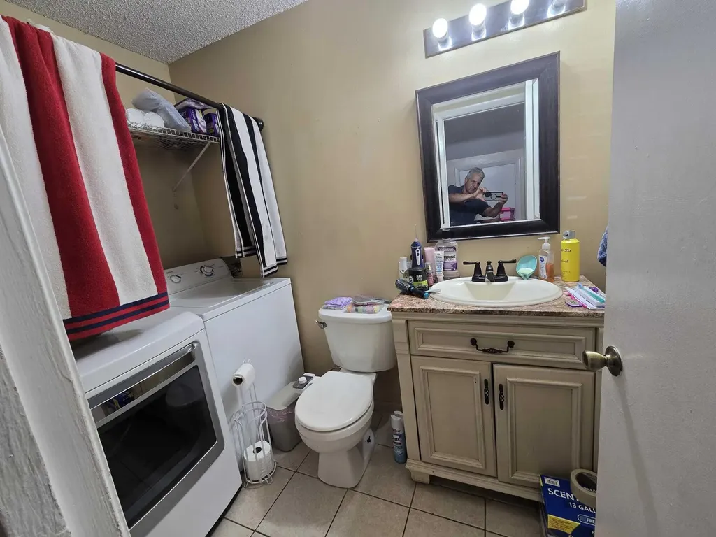 5204 Bayside Drive Greenacres FL 33463