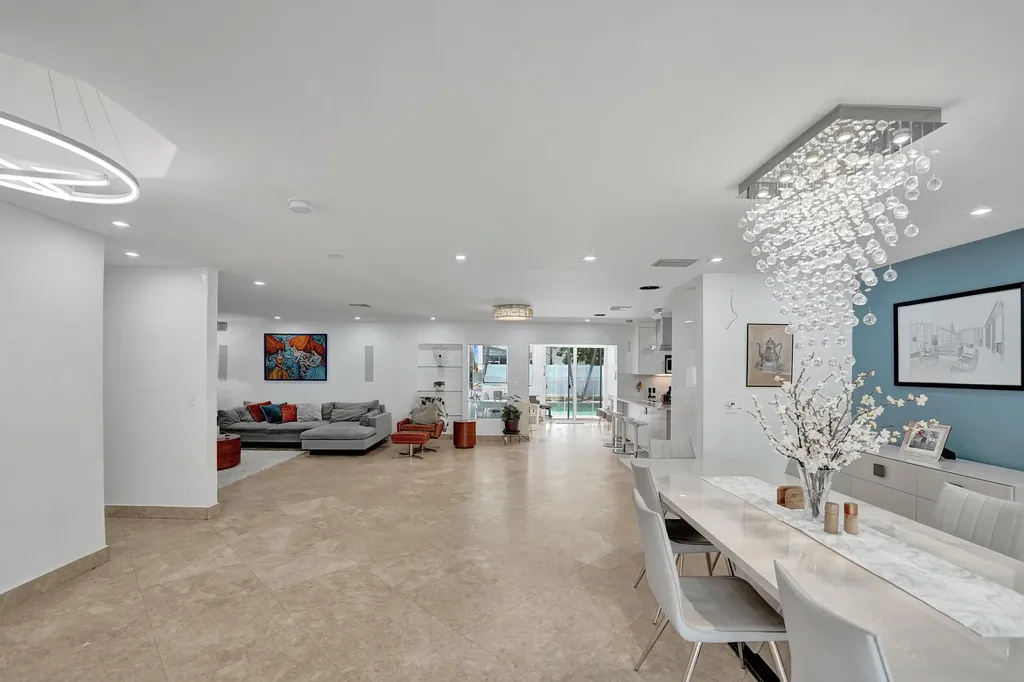 4701 N 36th Court Hollywood FL 33021