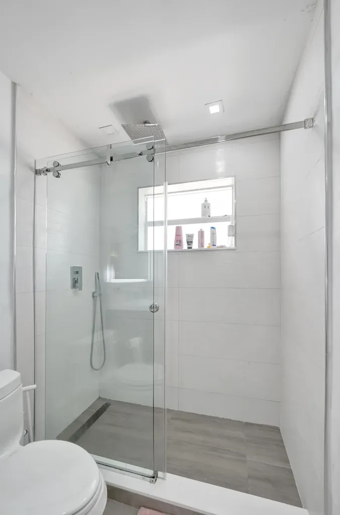 4701 N 36th Court Hollywood FL 33021