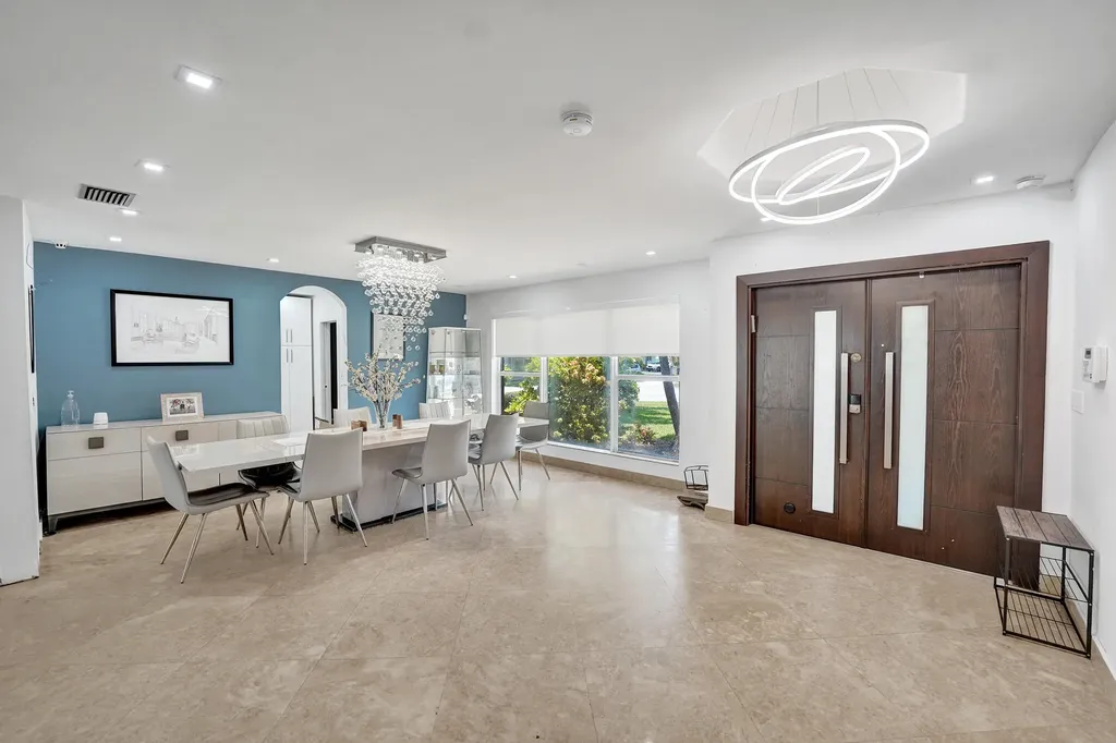 4701 N 36th Court Hollywood FL 33021