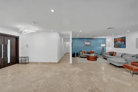 4701 N 36th Court Hollywood FL 33021