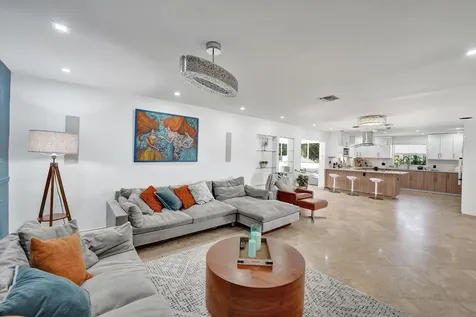 4701 N 36th Court Hollywood FL 33021