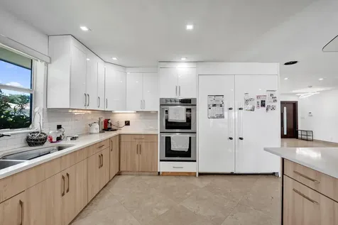 4701 N 36th Court Hollywood FL 33021