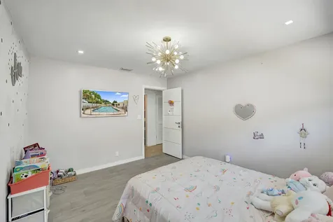 4701 N 36th Court Hollywood FL 33021