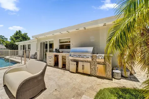 4701 N 36th Court Hollywood FL 33021