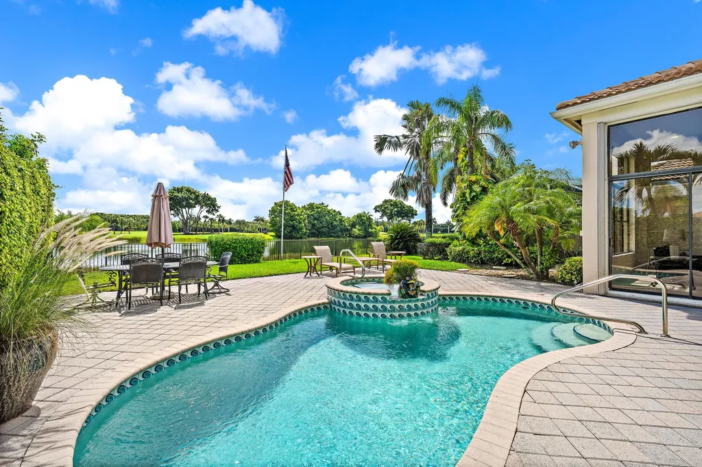 7510 Blue Heron Way West Palm Beach FL 33412
