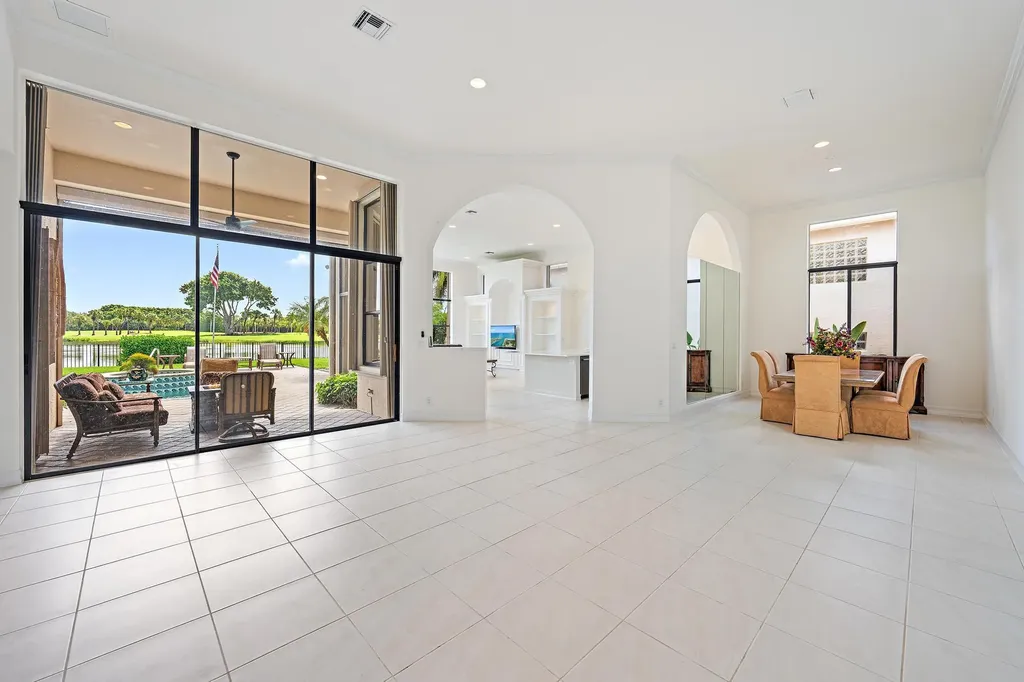 7510 Blue Heron Way West Palm Beach FL 33412