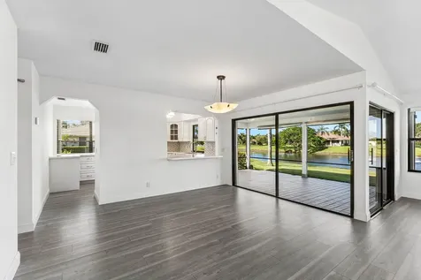 13445 Cross Pointe Drive Palm Beach Gardens FL 33418
