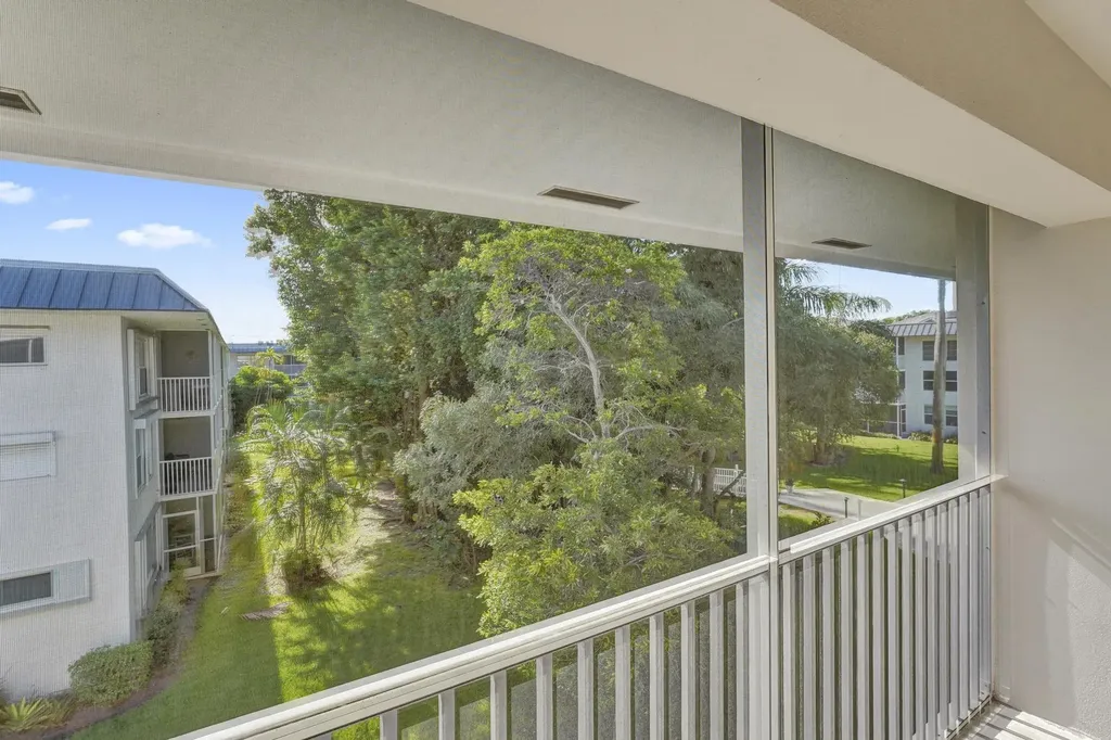 4025 N Federal Highway Oakland Park FL 33308