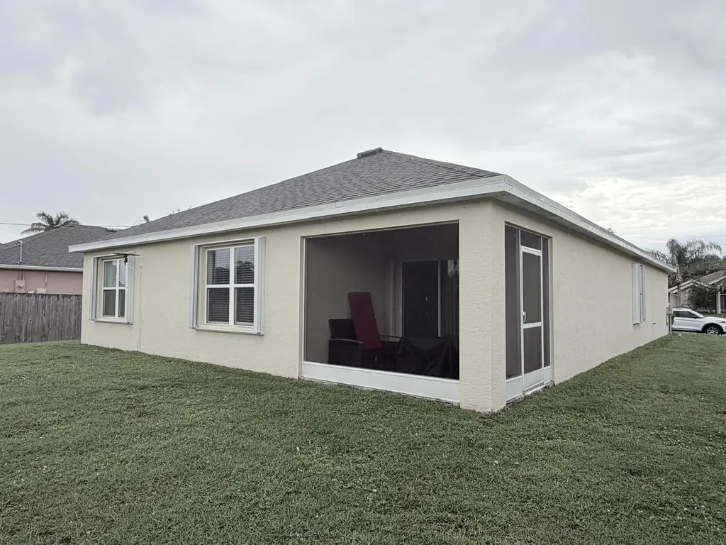 322 SW Molloy Street Port St Lucie FL 34984
