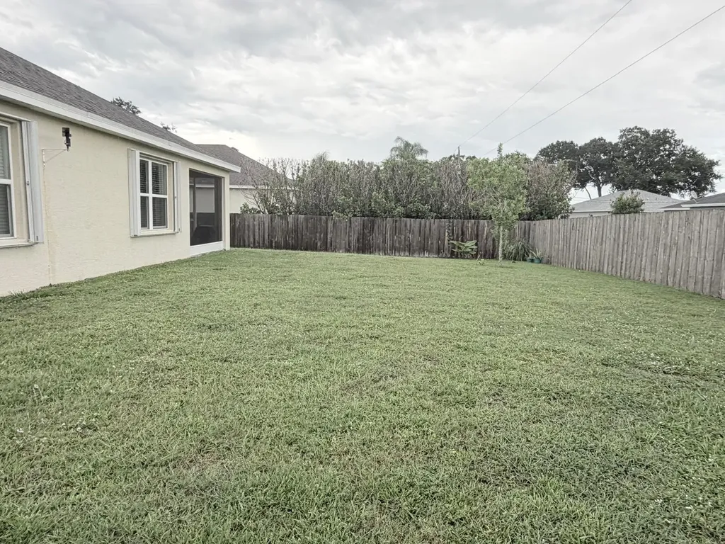 322 SW Molloy Street Port St Lucie FL 34984