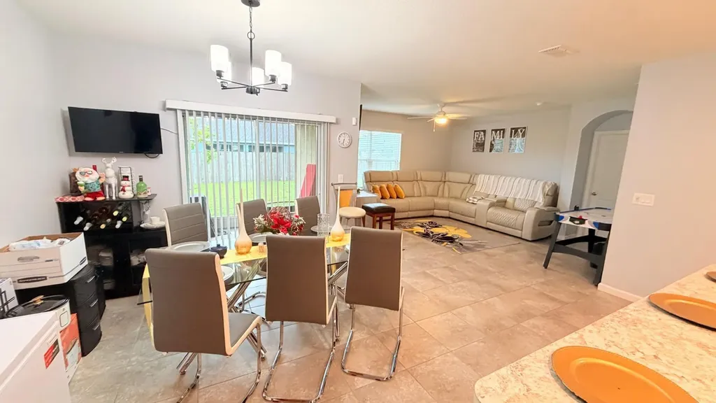 322 SW Molloy Street Port St Lucie FL 34984