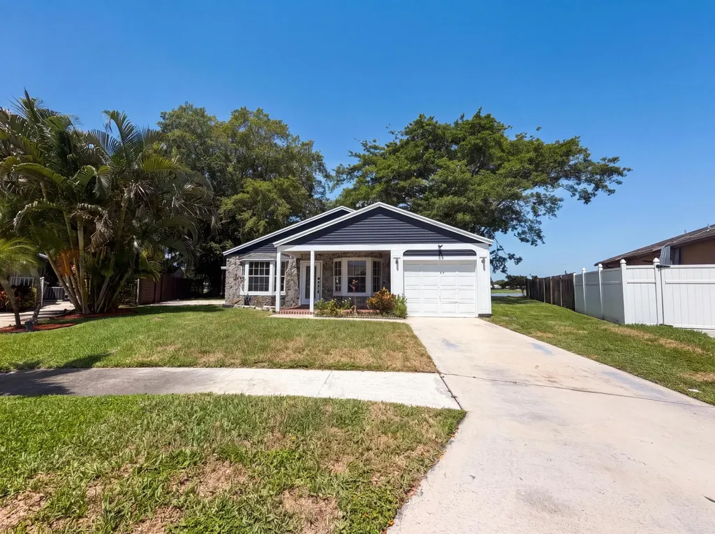 9171 Beverly Court Boynton Beach FL 33472