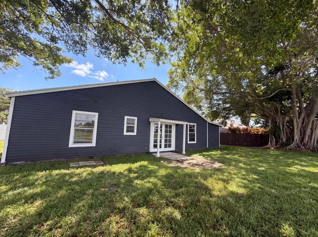9171 Beverly Court Boynton Beach FL 33472