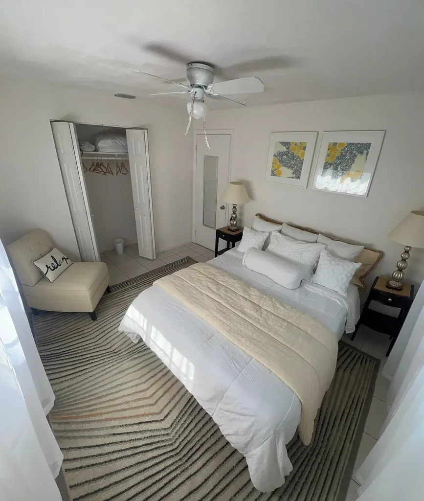 4915 Weymouth Street Lake Worth FL 33463