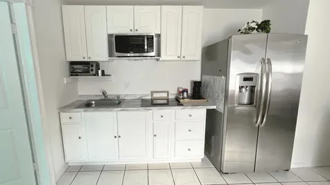 4915 Weymouth Street Lake Worth FL 33463