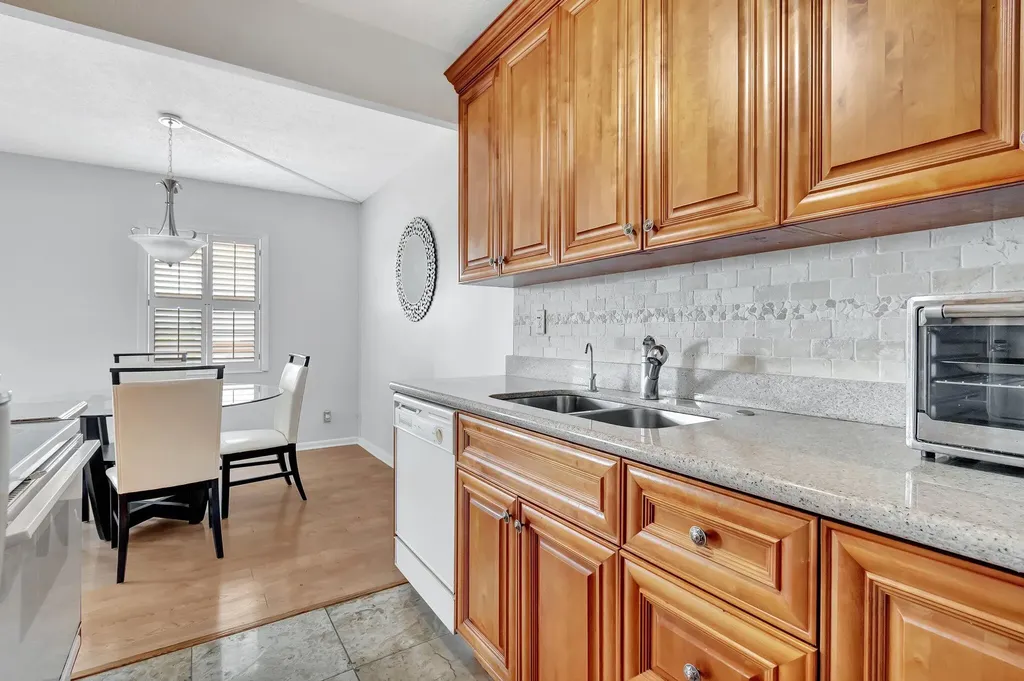 4018 Cornwall Boca Raton FL 33434