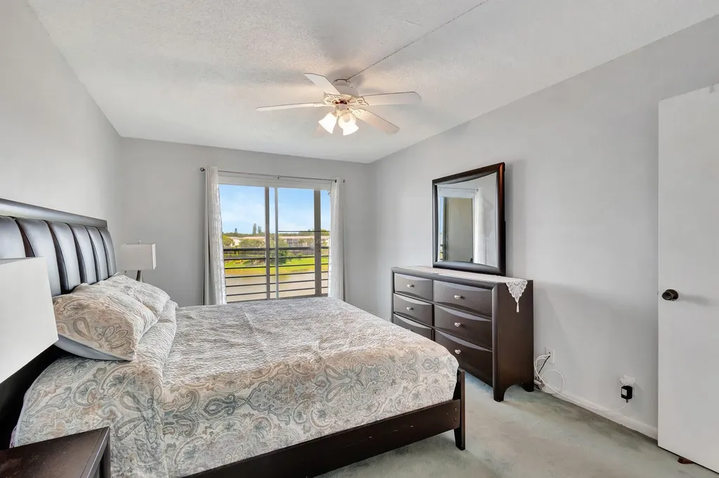 4018 Cornwall Boca Raton FL 33434