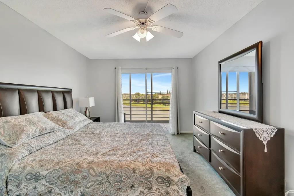 4018 Cornwall Boca Raton FL 33434