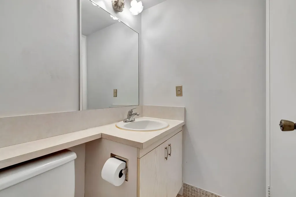 4018 Cornwall Boca Raton FL 33434