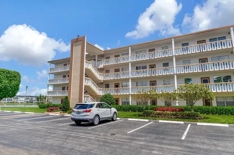 4018 Cornwall Boca Raton FL 33434