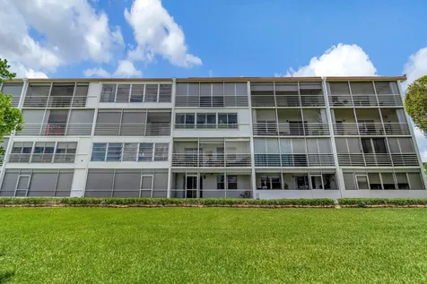 4018 Cornwall Boca Raton FL 33434
