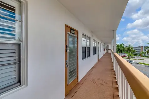 4018 Cornwall Boca Raton FL 33434