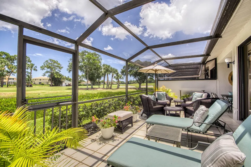 525 Prestwick Circle Palm Beach Gardens FL 33418