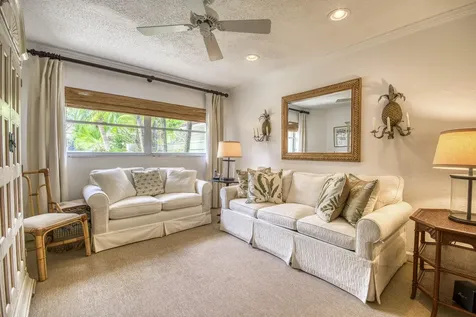 525 Prestwick Circle Palm Beach Gardens FL 33418