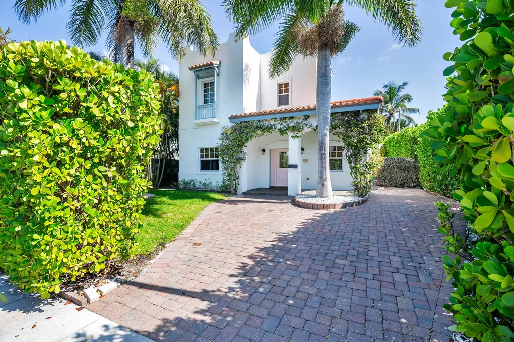 375 Plymouth Road West Palm Beach FL 33405