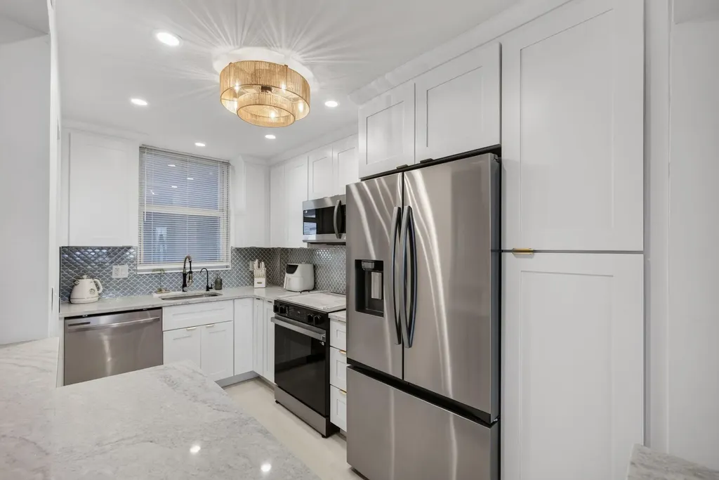 100 Paradise Harbour Boulevard North Palm Beach FL 33408