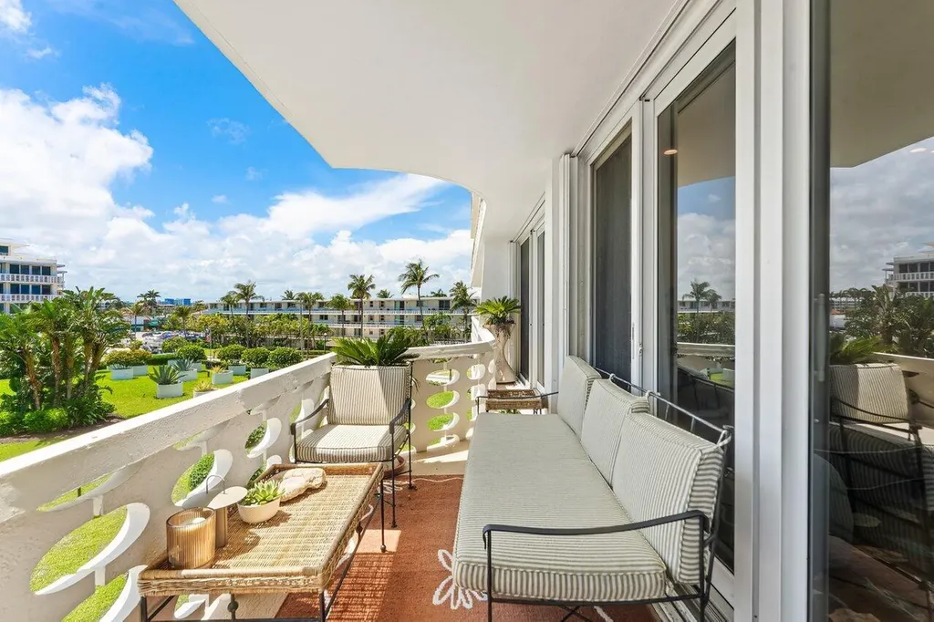 100 Sunrise Avenue Palm Beach FL 33480