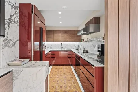 100 Sunrise Avenue Palm Beach FL 33480