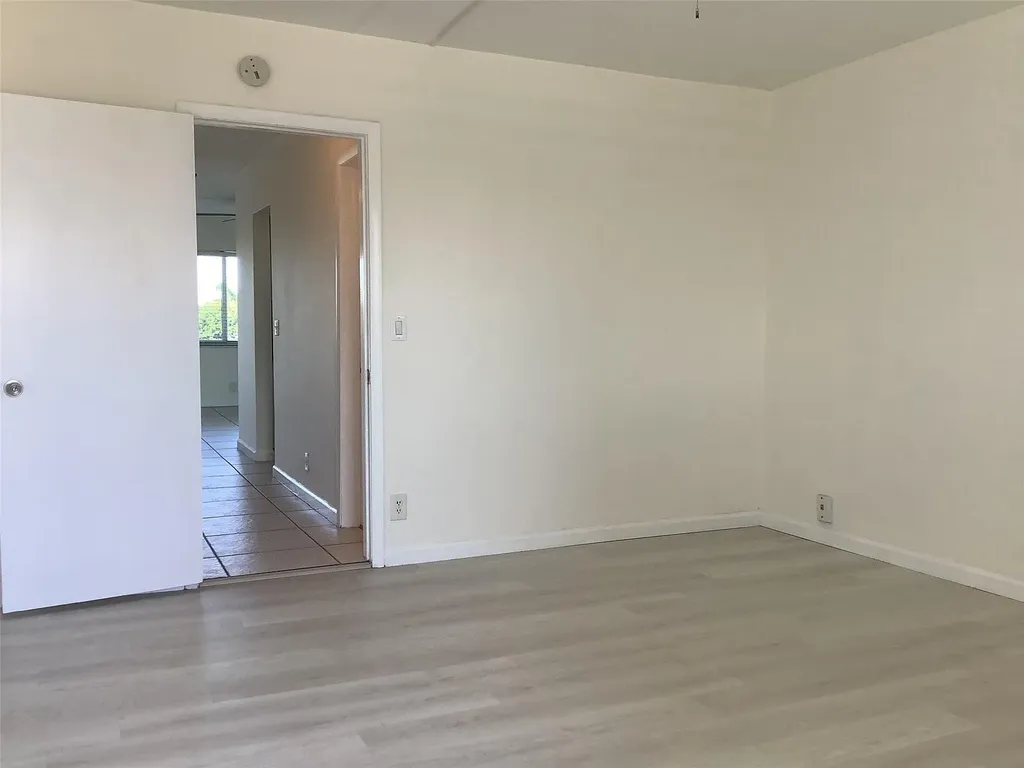 455 Golden Isle Drive Hallandale Beach FL 33009