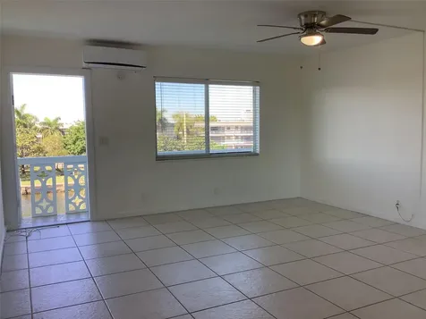 455 Golden Isle Drive Hallandale Beach FL 33009