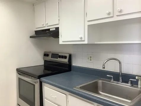 455 Golden Isle Drive Hallandale Beach FL 33009