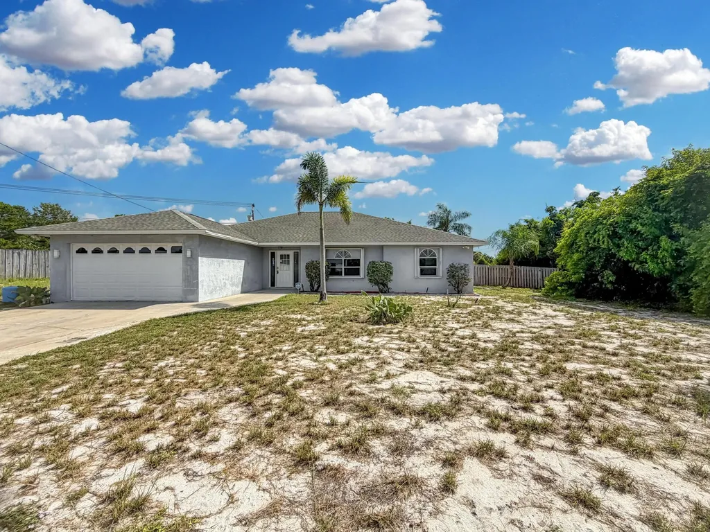 2361 NE 21st Avenue Jensen Beach FL 34957