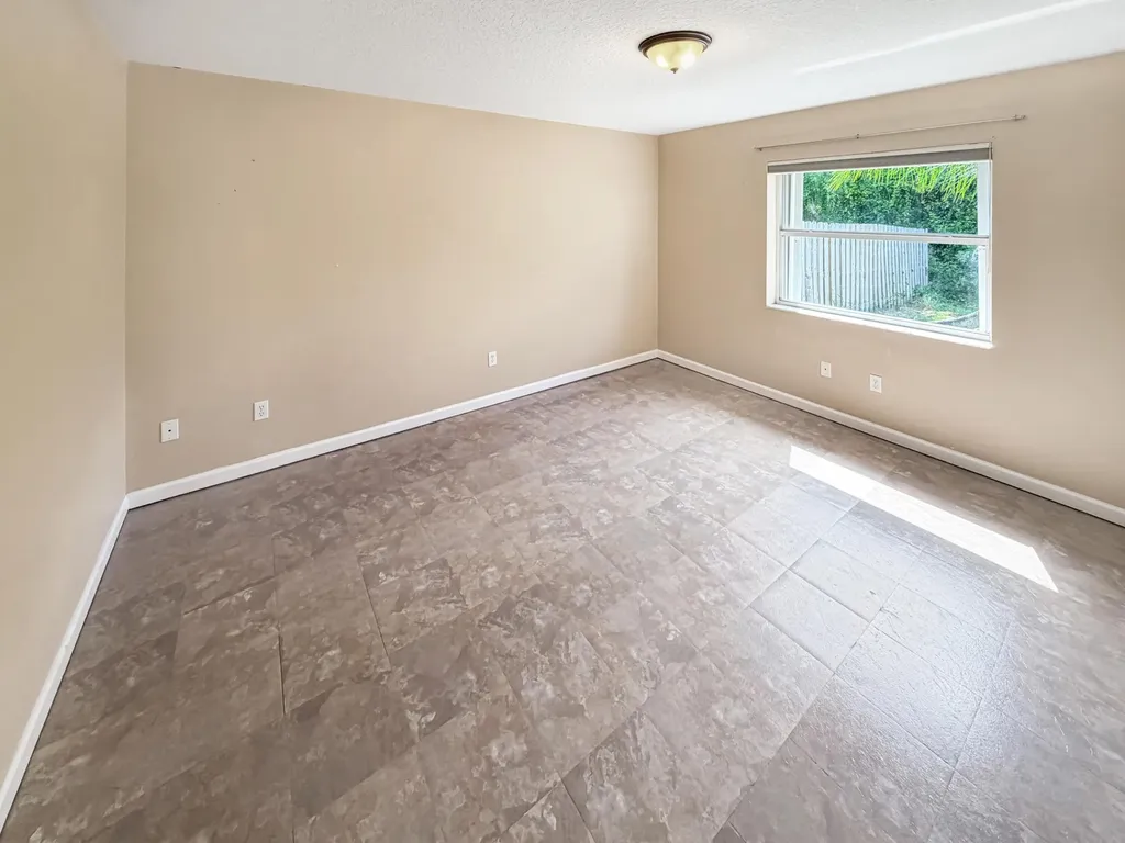 2361 NE 21st Avenue Jensen Beach FL 34957
